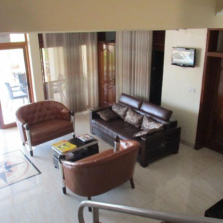 Amaris Hotel Kigali Exterior foto